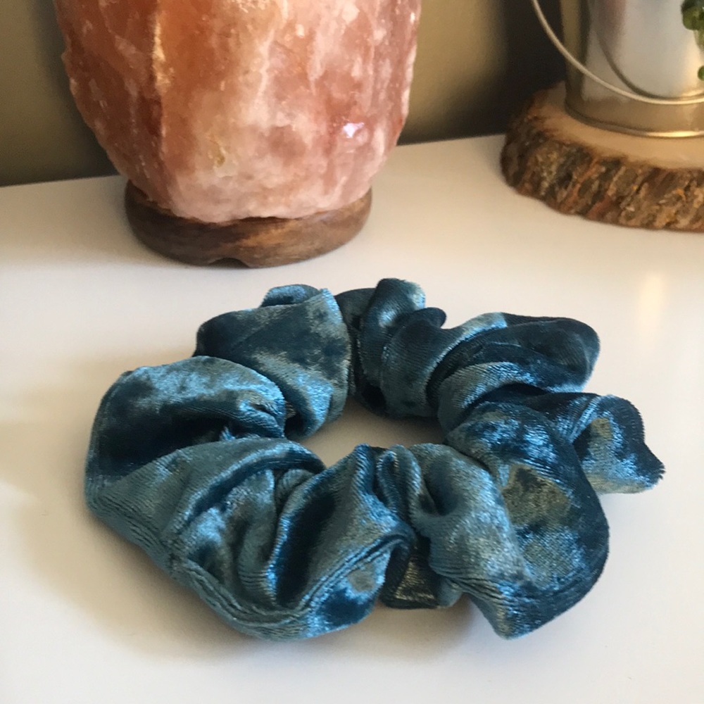 Unused scrunchie